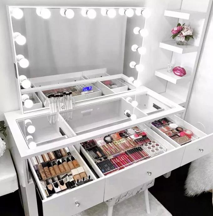 طاولة مكياج البلوط ذات التصميم الحديث مع مرآة مضاءة 8
