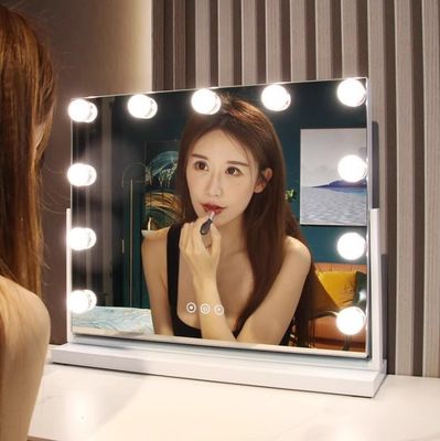 مرآة تكبير هوليوود المحمولة للوحة الفخامة